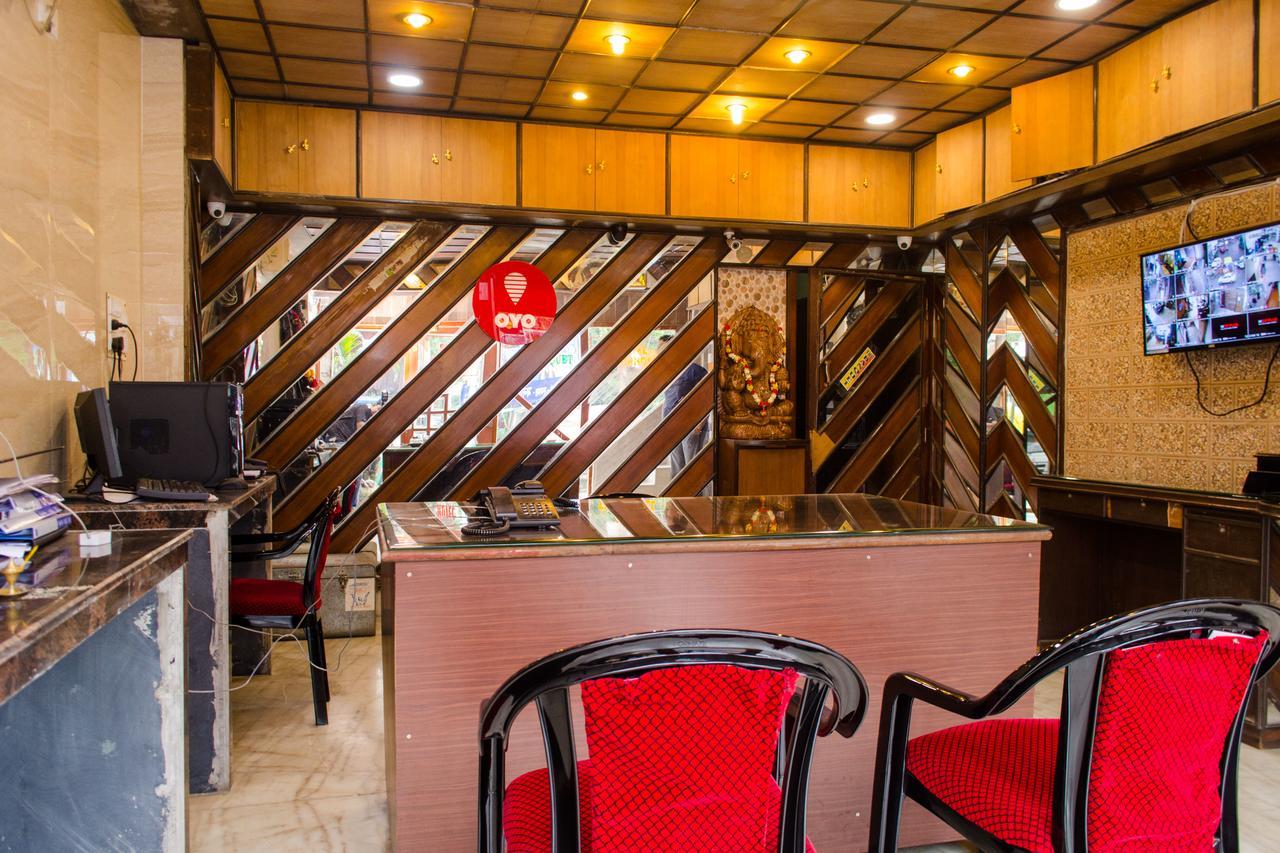 Oyo 4144 The Banquet Hotel Haora Exterior photo